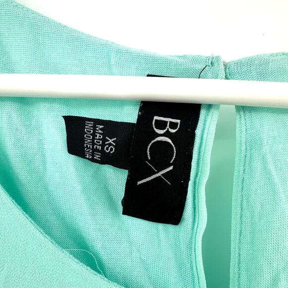 BCX Size XS Blouse Mint‎ Blue Asymmetrical Overlay Sleeveless Tank Drape Flowy - Picture 3 of 4